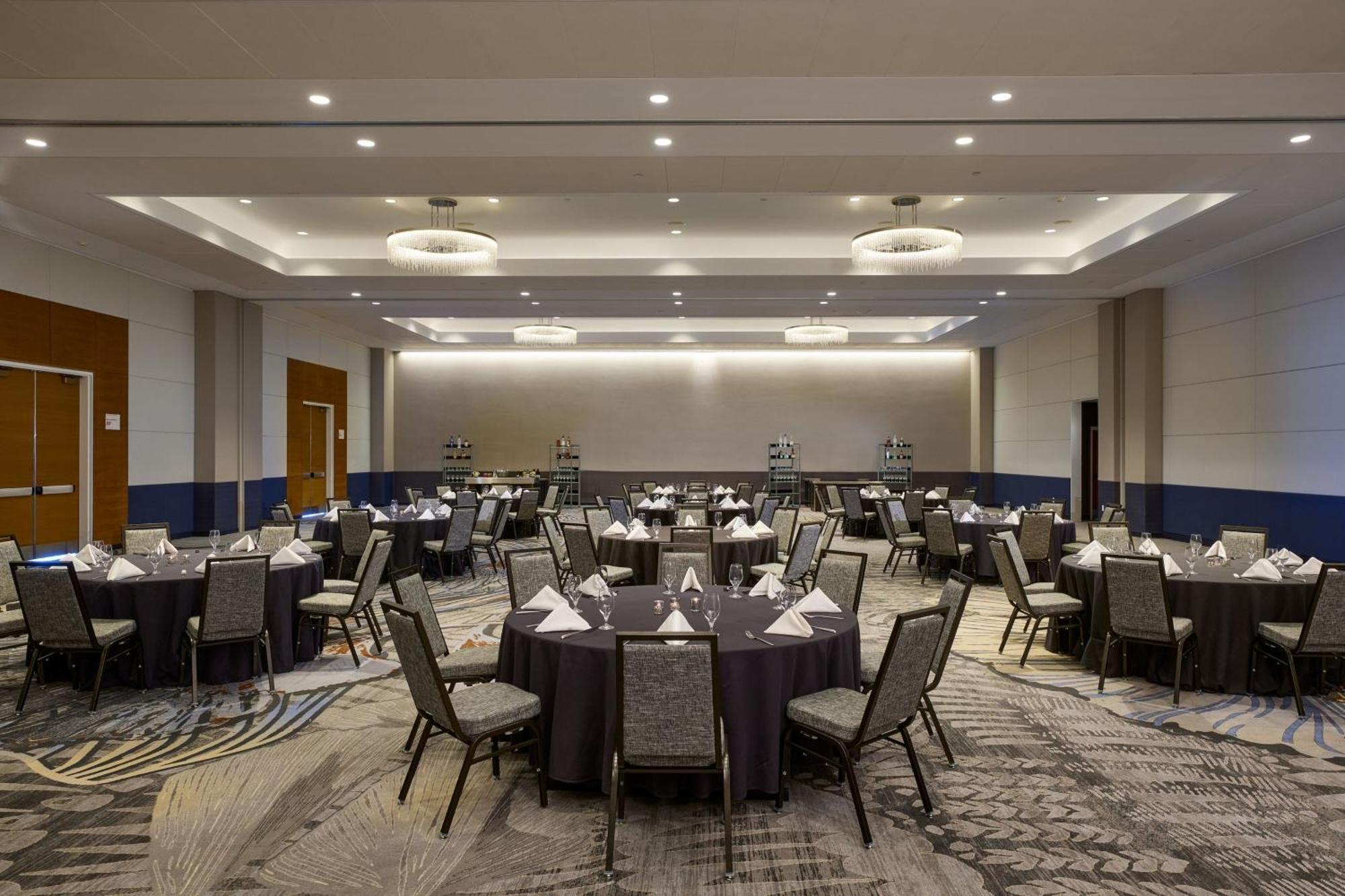 Renaissance Schaumburg Convention Center Hotel Buitenkant foto