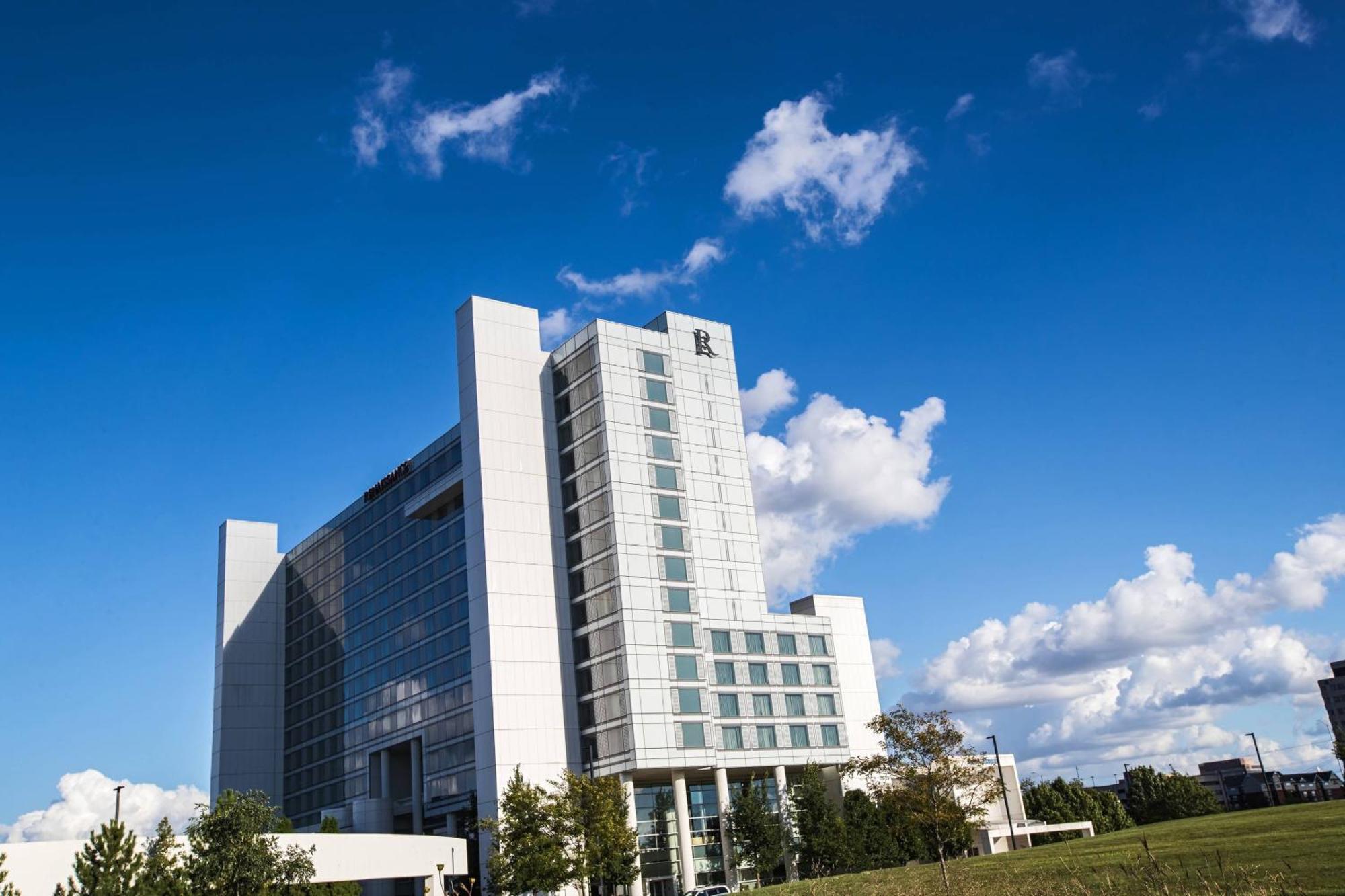 Renaissance Schaumburg Convention Center Hotel Buitenkant foto